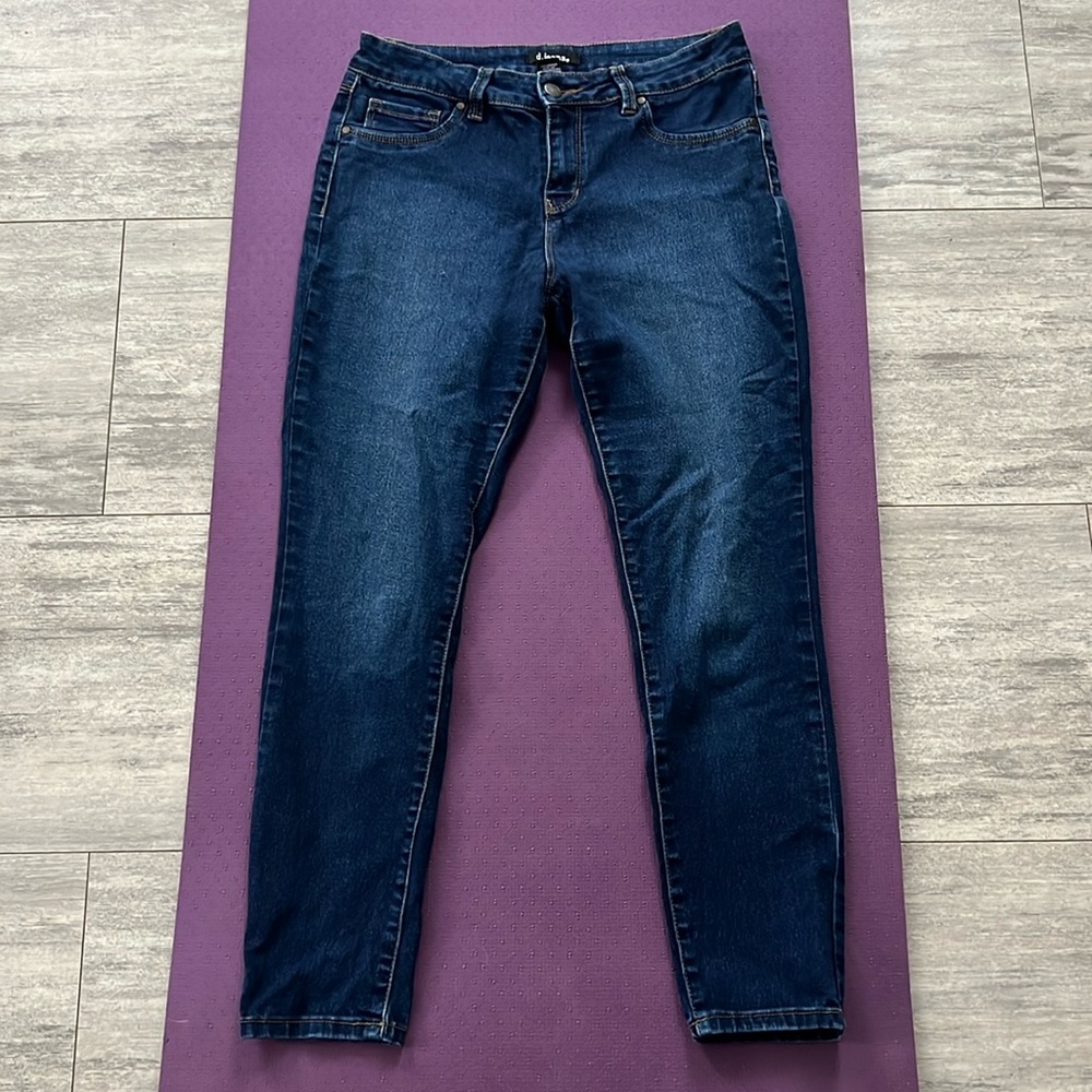 Women’s - Denim - Stretch!
